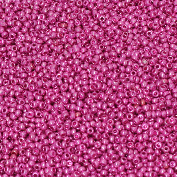 #11/0 ROCAILLES - APPROX 40G - METALLIC PINK