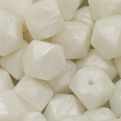 18 MM HEXAGON SILICONE BEADS WHITE - 3 PCS