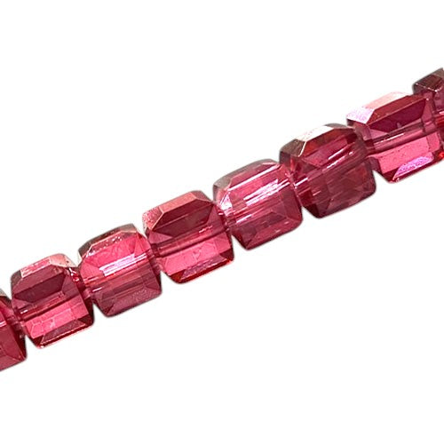8 MM CUBE BEADS APPROX 48 PCS / CRYSTAL METALLIC CRANBERRY