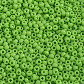 #8/0 ROCAILLES - APPROX 40G - OPAQUE LEAF GREEN
