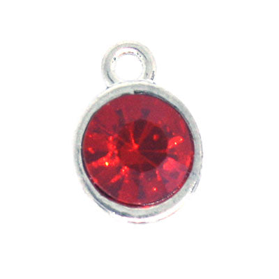 RHINESTONE CHARM 6 MM SILVER / RED - 8 PCS