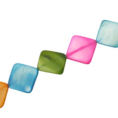 15 MM SHELL FLAT DIAMOND BEADS MIX COLOURS - 26 PCS