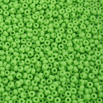 #9/0 ROCAILLES - APPROX 40G - OPAQUE LIME GREEN