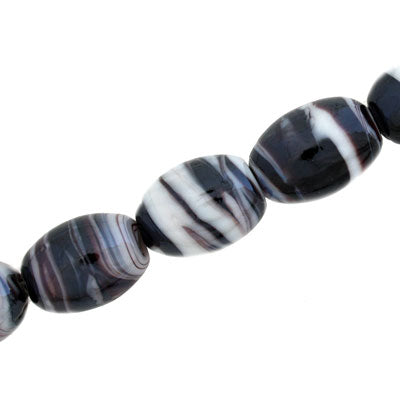 18 X 12 MM OVAL GLASS BEADS - BLACK / WHITE SWIRL - 17 PCS