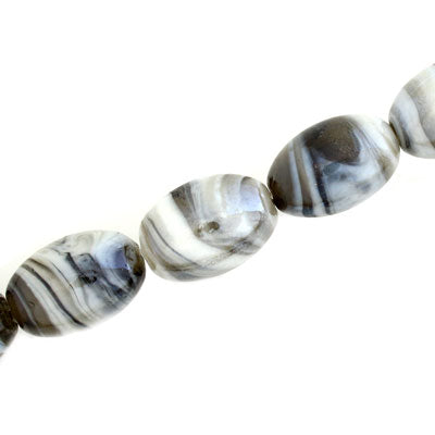 18 X 12 MM OVAL GLASS BEADS - GRAY / WHITE SWIRL - 17 PCS