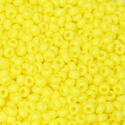 #8/0 ROCAILLES - APPROX 40G - OPAQUE BRIGHT YELLOW