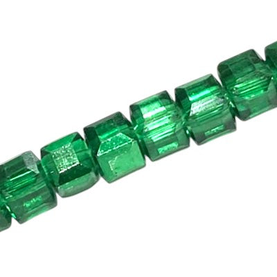8 MM CUBE BEADS APPROX 48 PCS / CRYSTAL METALLIC GREEN