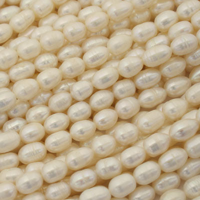 9 X 6 MM FRESH WATER PEARLS - 35 CM STRAND (FWP21)