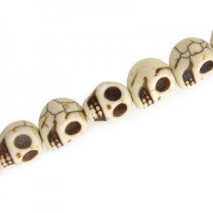 Magnesite 10 mm Ivory Skull - 40 pcs