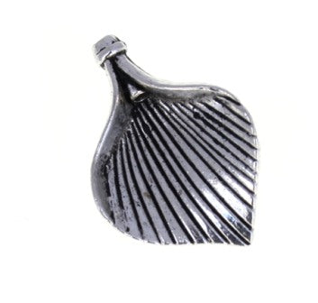 Lilly charm 28 mm silver - 10 pcs