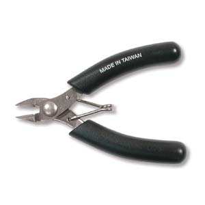 FLUSH CUTTER- 3.5 INCH W/ BLACK HANDLE