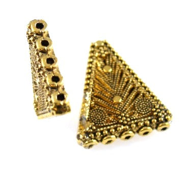 24x28mm gold 5 to 1 triangle 3pcs